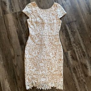 Lace midi dress